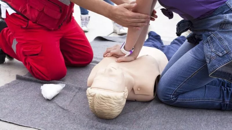 How Can I Get A First Aid Certificate In Dubai?